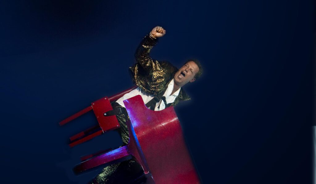 Flying Piano in Aktion